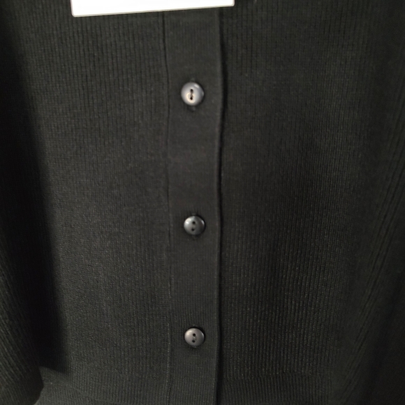Billie the Label Sheryl Scoop Neck Stretch Black Cardigan Sweater Size Small - Picture 6 of 8